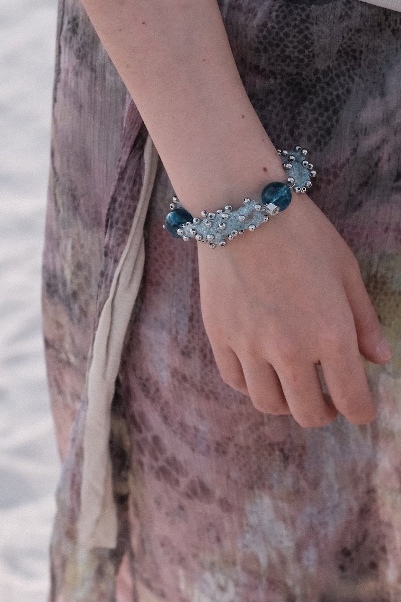 Migratory Fish Roe Beaded Crochet Bracelet - Bracelets - Other Materials Blue