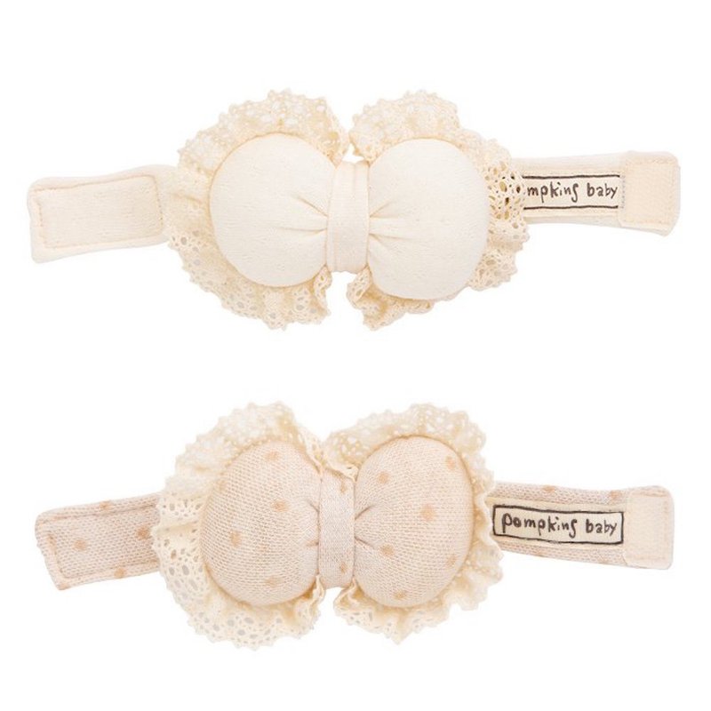 Y-1312 100% Organic Cotton Lace + Ribbon Wrist Rattle Made in Japan - เครื่องประดับ - ผ้าฝ้าย/ผ้าลินิน สีนำ้ตาล