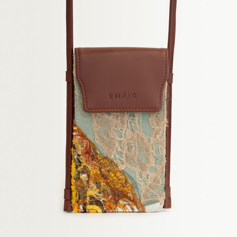 Emair Wildflower No. 4 - Leather Phone Bag with One-of-a-Kind Embroidery - 其他 - 真皮 咖啡色