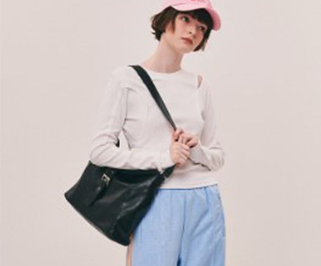 Korean Brand SQUARE line Charming Shoulder Bag - ショップ