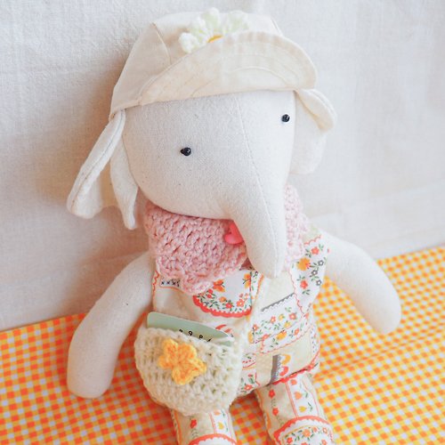 amlambrand Customized Gift Handmade doll : Elephant Peter