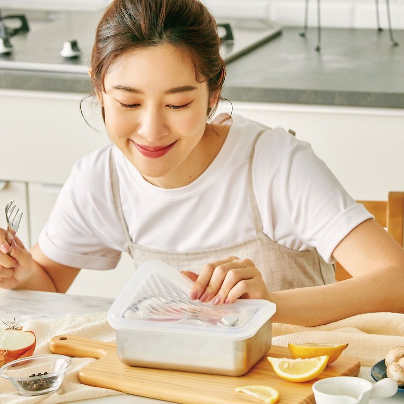 Double Box Steam Microwave Preservation Box - Microwaveable Stainless Steel/Preserve Food in One Box - กล่องข้าว - สแตนเลส สีเทา