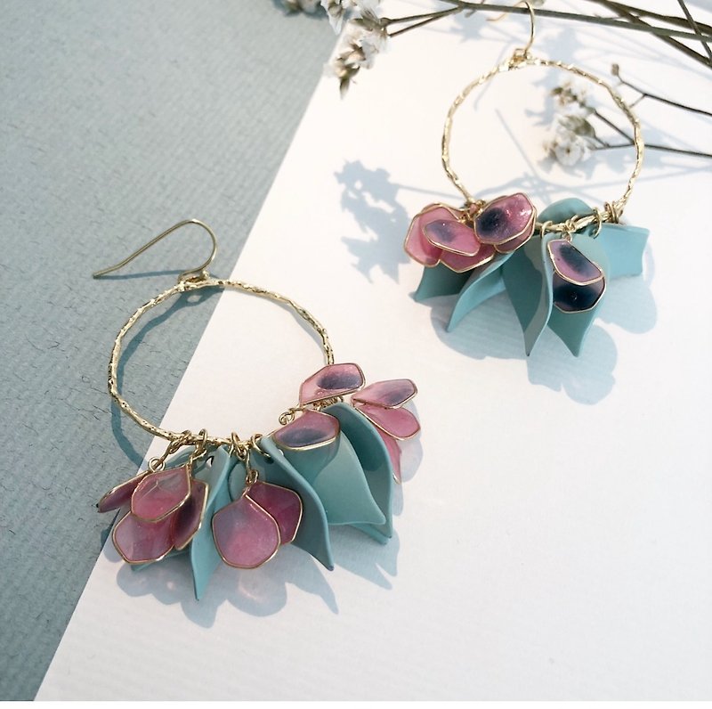 Macaron Round Petal Earrings/Changeable Ear Clips - Earrings & Clip-ons - Copper & Brass Pink