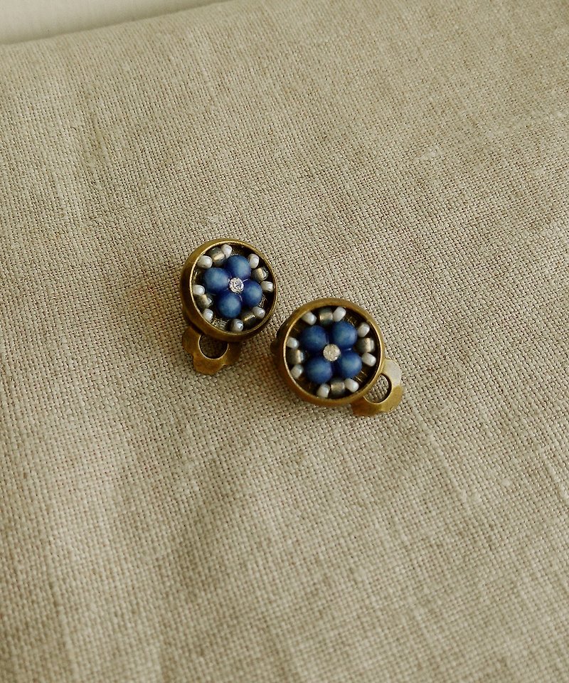 Deco tiles Earrings MAJOLICA blue mosaic beads - ต่างหู - วัสดุอื่นๆ สีน้ำเงิน