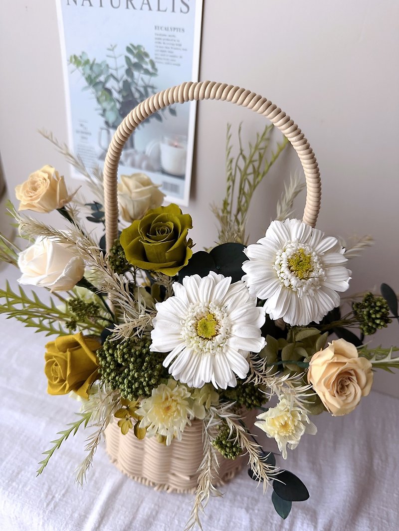 Preserved flower basket/opening flower ceremony/wedding shooting/new home completion - ช่อดอกไม้แห้ง - พืช/ดอกไม้ 