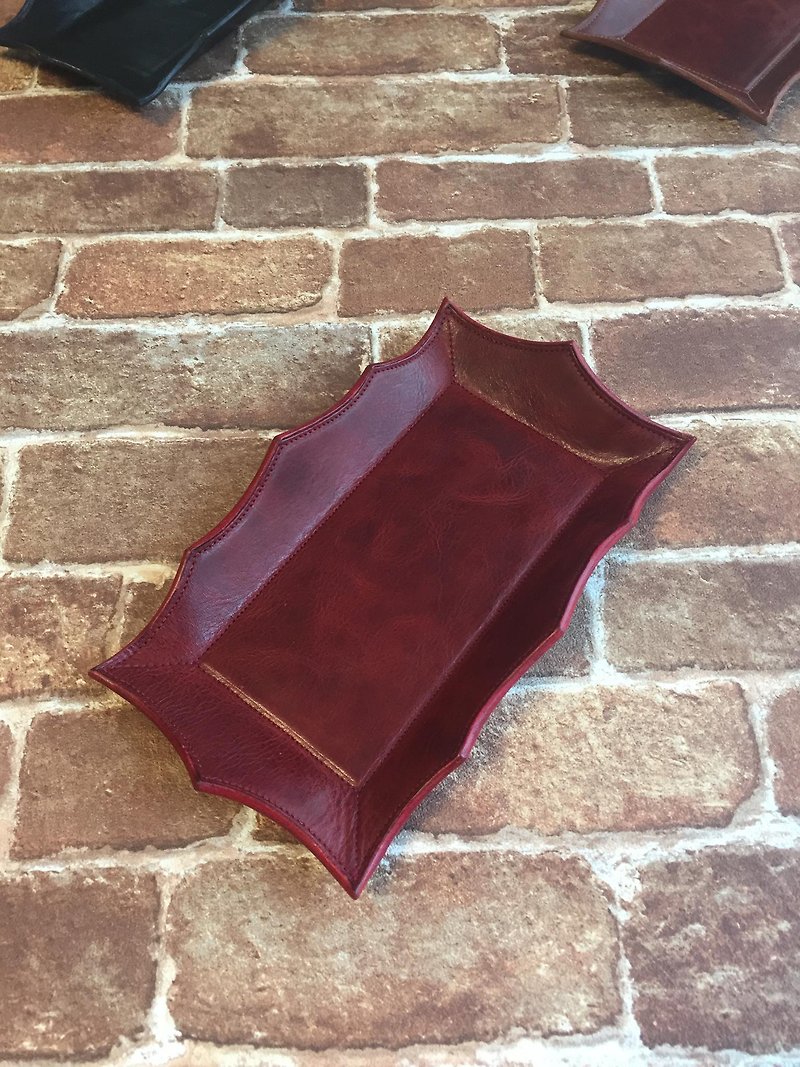 Wave Leather tray Cash tray RED No name stamp - Items for Display - Genuine Leather Red