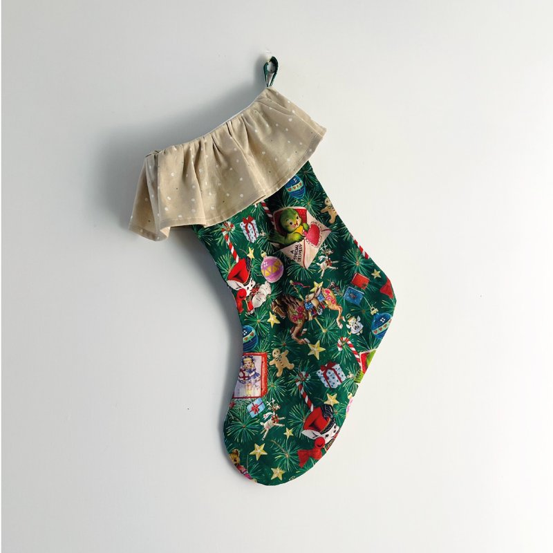 布藝手作聖誕襪 荷葉邊 家居飾品 - 擺飾/家飾品 - 棉．麻 綠色