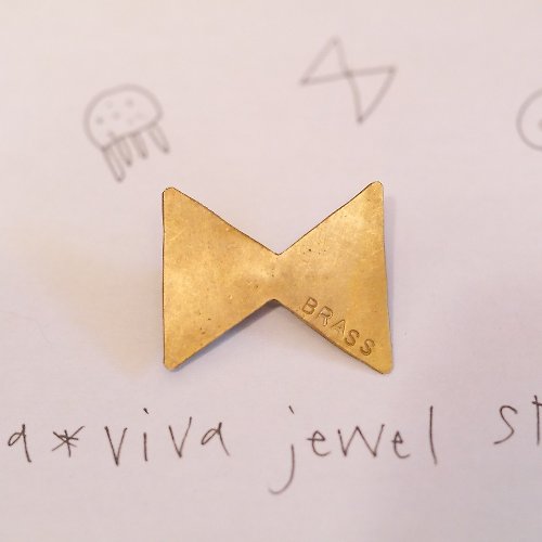 viva viva jewel studio 蝶タイ A bow tie ちびブローチ 素材 真鍮