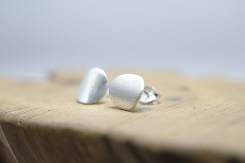 Sterling Silver Earrings / Circle Earrings / vertical & horizontal / Silk - Earrings & Clip-ons - Silver Silver