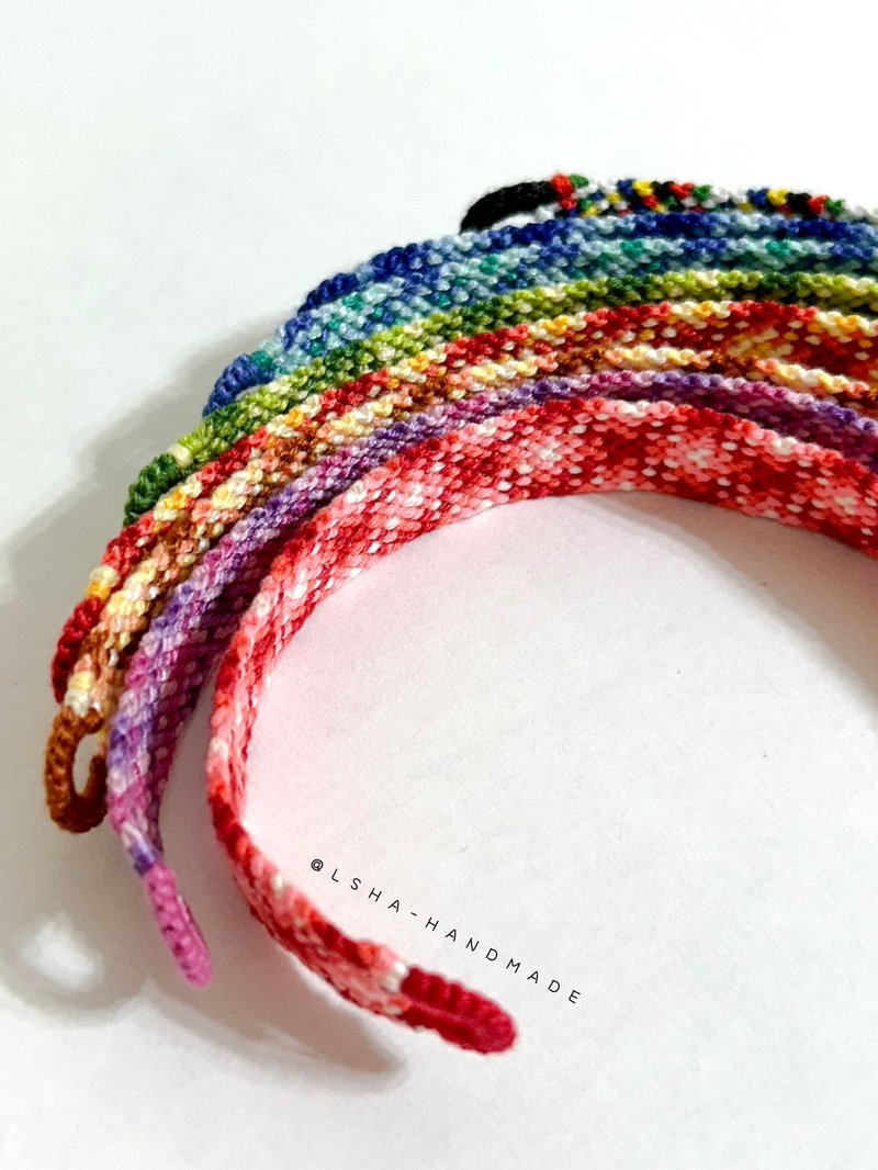 【LSHA】手作編織 友誼手環 Friendship Bracelets(蘿蒂葉) - 手鍊/手環 - 棉．麻 