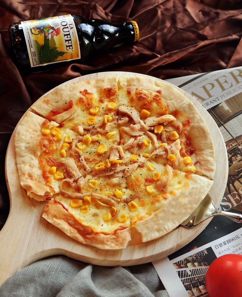 Creamy Corn-Smoked Chicken 8-Inch Thin Crust Pizza │ Bunafei Belgian Beer Restaurant - อื่นๆ - อาหารสด 