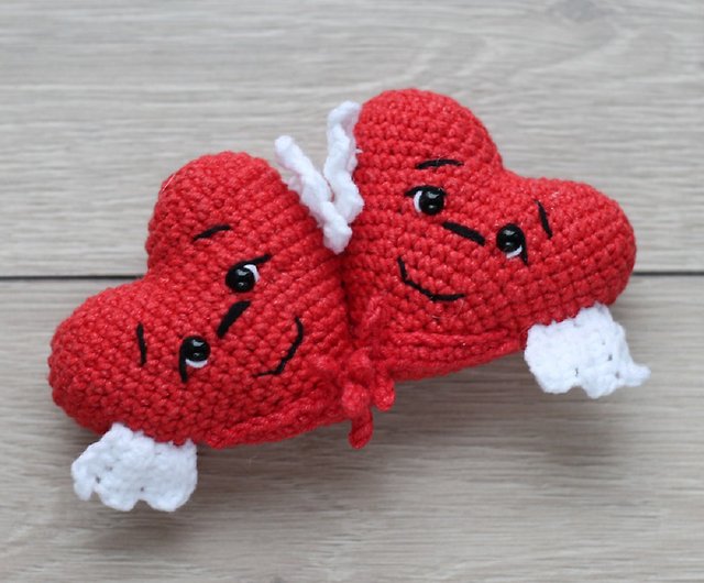 Valentine gift knitted heart, heart decorations, Valentines gift, crochet  heart - Shop Toys World Kids' Toys - Pinkoi