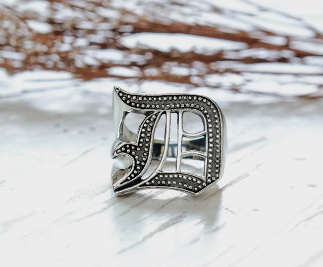 Letter biker clearance rings