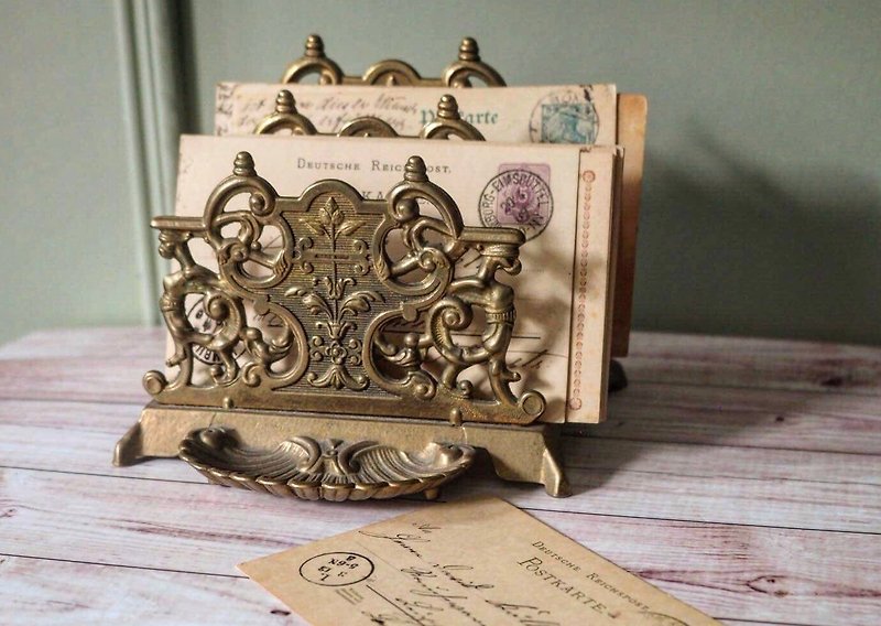 英國純黃銅製三層古董信件架 - 裝飾/擺設  - 銅/黃銅 
