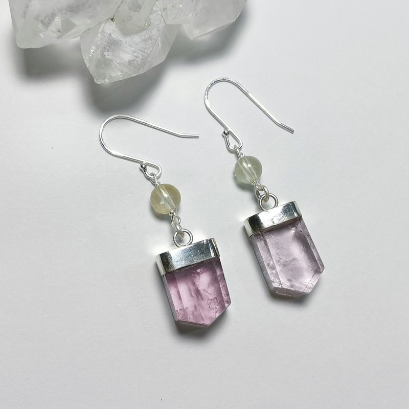 Spodumene/Kongsai Stone+ Yellow Grape Stone Beads/High Transparency/Handmade/925/999 - ต่างหู - เครื่องเพชรพลอย สึชมพู