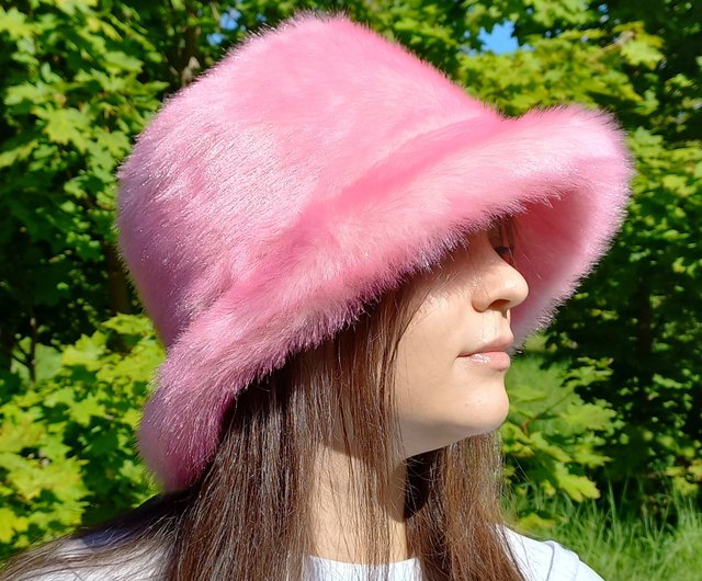 Pink bucket hat made of faux fur. Cute fuzzy bucket hats. Fluffy