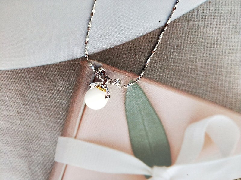 Elegant Gift - 925 Silver Breast Milk Charm Necklace - สร้อยคอ - เงิน สีเงิน