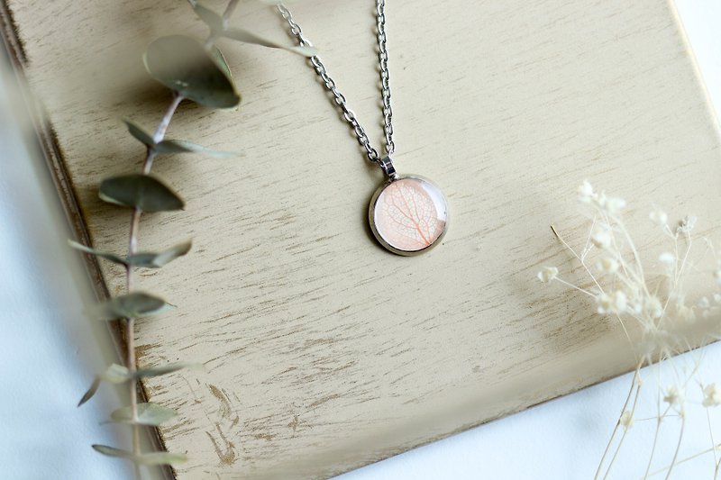 Hydrangeas (Pink) – Necklace 10 mm. - สร้อยคอ - พืช/ดอกไม้ 