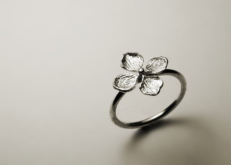 Little Lilac Flower Ring - แหวนทั่วไป - โลหะ สีเงิน