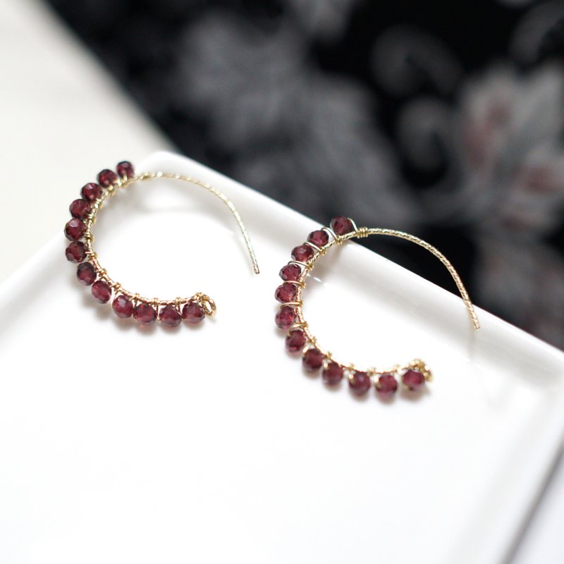 手工圈圈寶石耳環 Crystal Hoop Earrings - 耳環/耳夾/耳骨夾 - 水晶 