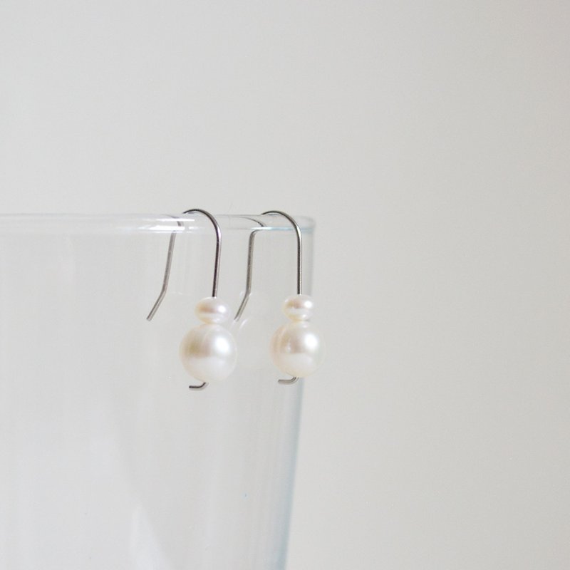 Time Eternity Pearl Earrings Stainless Steel Stud Earrings Gift - Earrings & Clip-ons - Pearl White