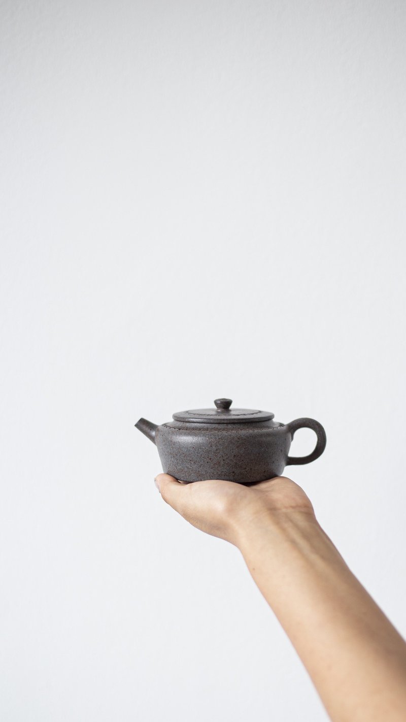 送禮紫砂壺茶壺镜元 特高温 160cc 原矿老紫泥高温烧制独特天青色 - 茶壺/茶杯/茶具 - 陶 灰色