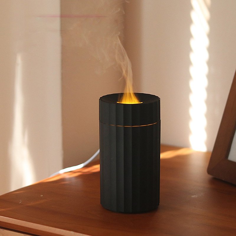 【PINFIS】Colorful flame lamp essential oil fragrance machine (free French organic sweet orange essential oil 10ml) - Fragrances - Plastic Black