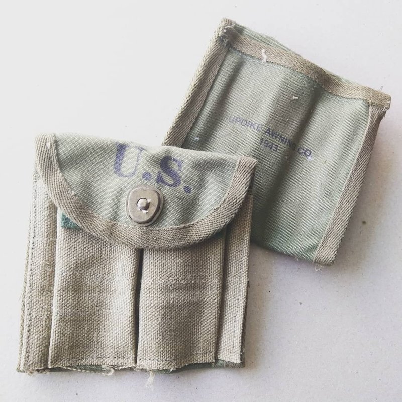 【換季特賣】美國老物－UPDIKE AWNING CO.1943 軍用小包 - 零錢包/小錢包 - 棉．麻 卡其色