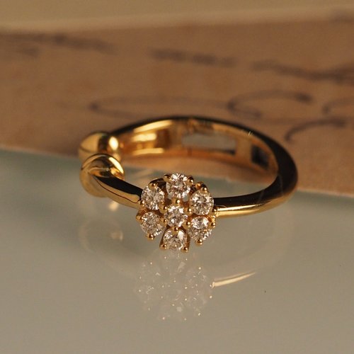IRIZA Jewellery 18K金鑽石向日葵耳夾 18K Gold Diamond Sunflower Ear Cuff