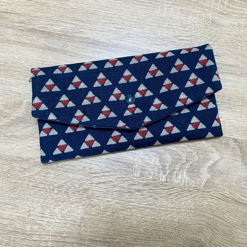 Triangular Red Envelope Pouch, Mask Holder, Passbook Wallet, Versatile Mini Bag, Uniquely Designed. - Chinese New Year - Cotton & Hemp 