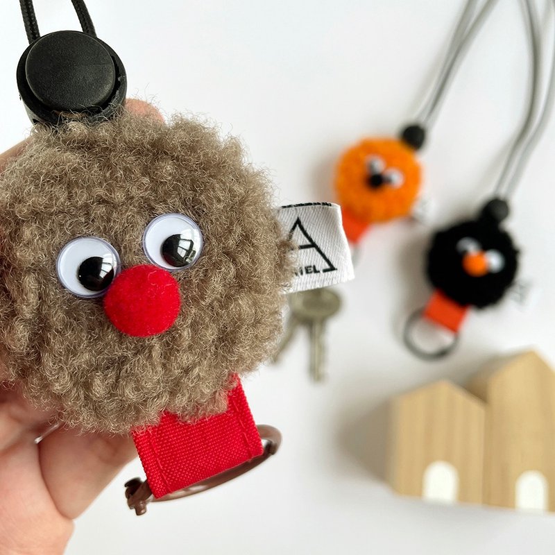 Sweet Pie Furry Elf colorful pendant keychain/included/can be hung around the neck - ที่ห้อยกุญแจ - วัสดุอื่นๆ สีนำ้ตาล