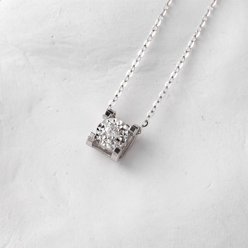 【Moriarty Jewelry】Single Diamond Large-Round Diamond- 18K White Gold Necklace - Necklaces - Diamond 