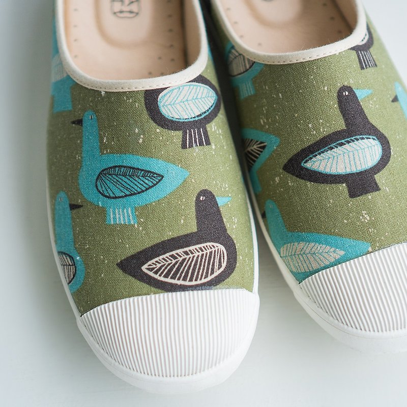 【Lazy Man's Day】Green Rice Duck Duck - รองเท้าแตะ - ผ้าฝ้าย/ผ้าลินิน สีเขียว