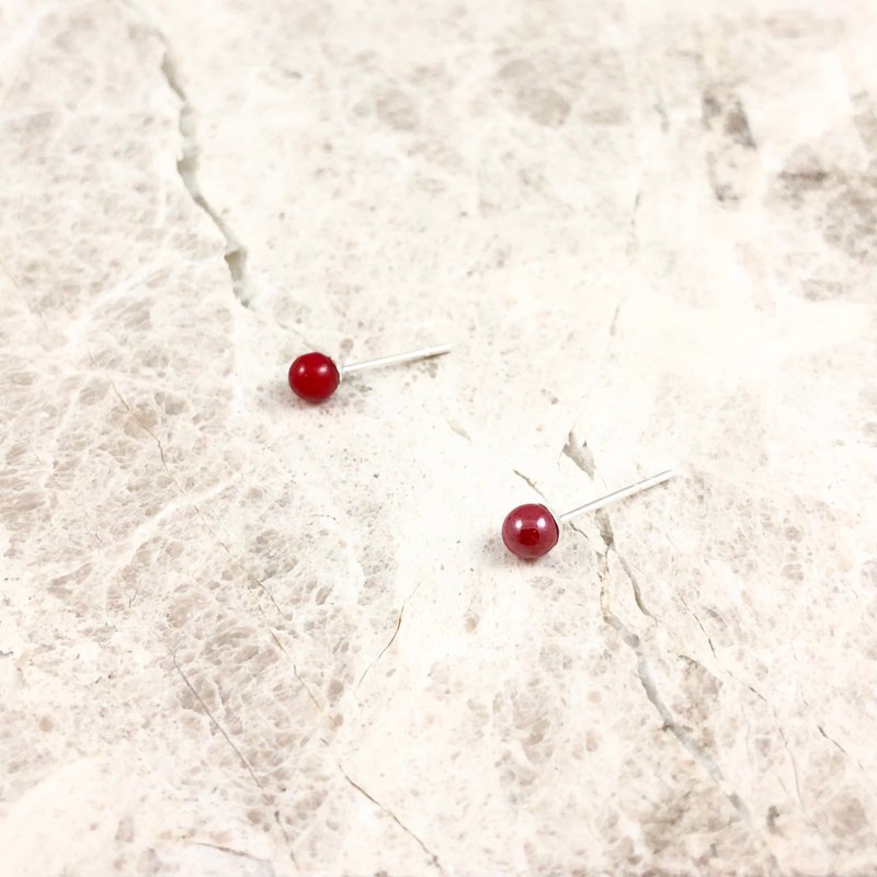 Bibi Fun Selection Series-Small Pearl Earrings/Red Sterling Silver Earrings - Earrings & Clip-ons - Pearl 