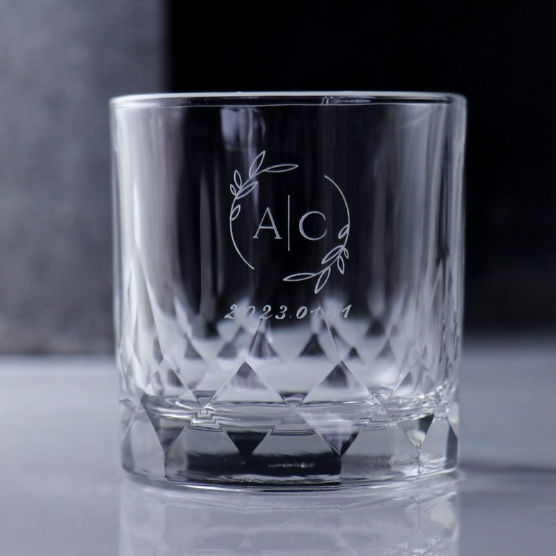 350cc [couple anniversary cup] customized whiskey cup with double letter LOGO and diamond pattern - Bar Glasses & Drinkware - Glass Transparent