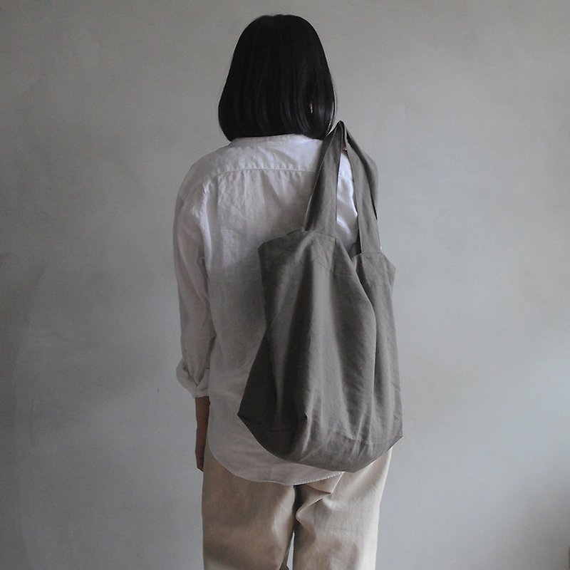 Big gray bag with a small green mountain - Messenger Bags & Sling Bags - Cotton & Hemp Gray