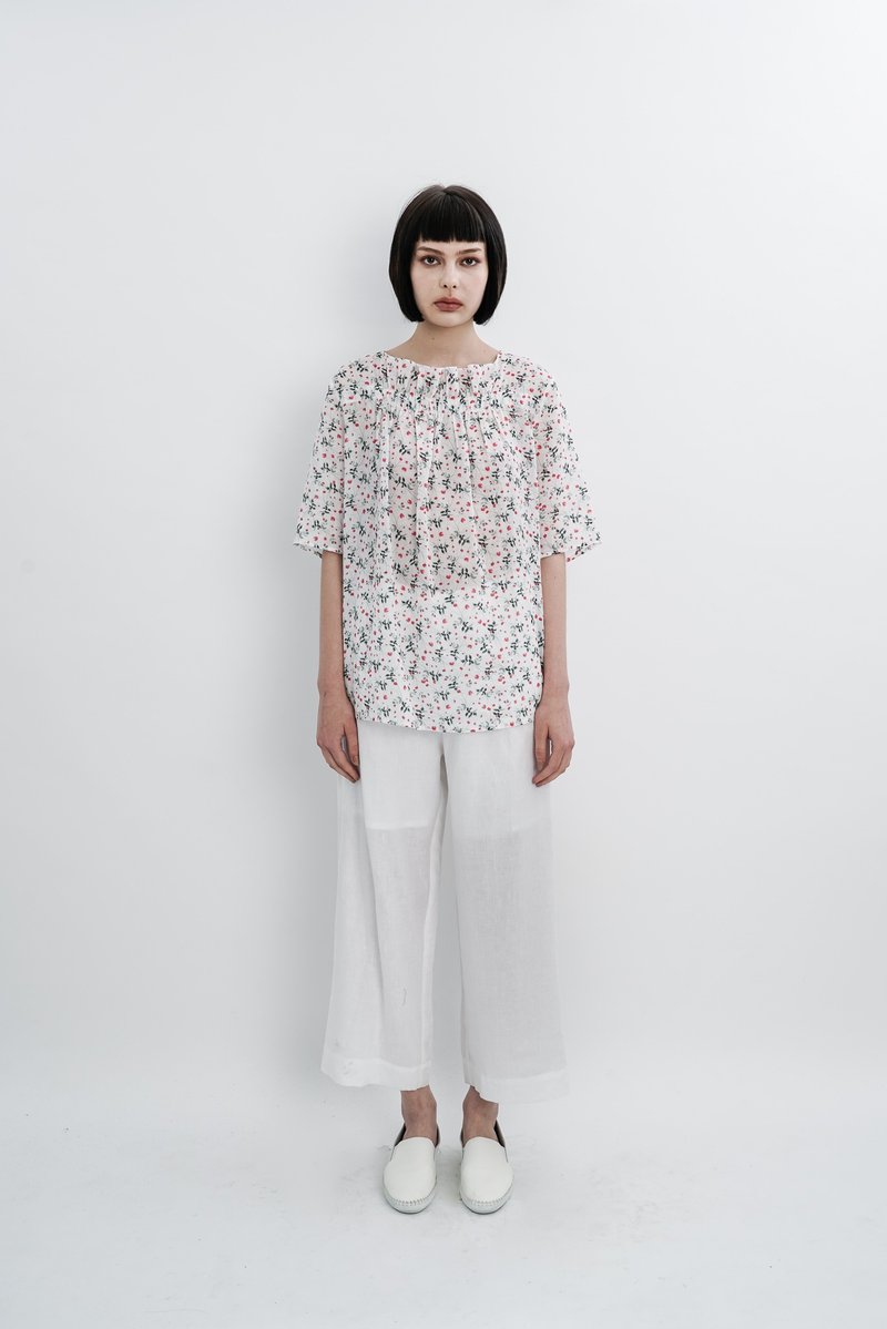 Live pleated collar with white flowers. Safflower cotton Linen jacket. Spring Summer | Ysanne - เสื้อผู้หญิง - ผ้าฝ้าย/ผ้าลินิน ขาว