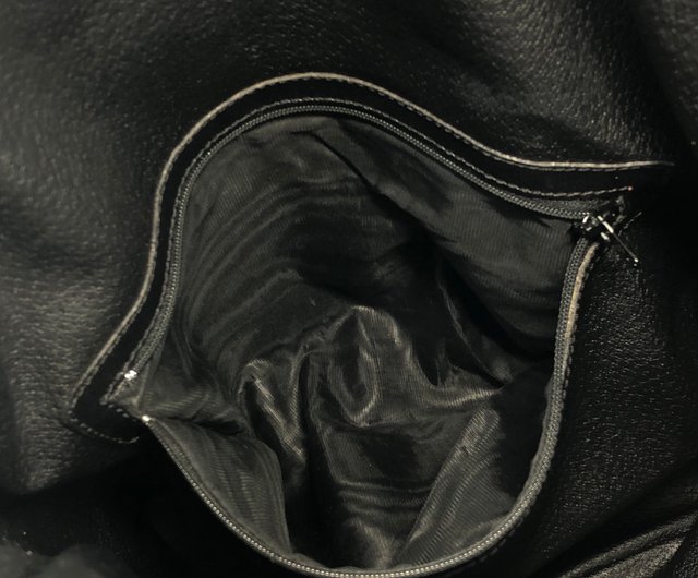 極 美品 セリーヌ マカダム ブラゾン レザー ショルダーバッグ ブラック 極 美品 CELINE セリーヌ マカダム ブラゾン トリオンフ 柄