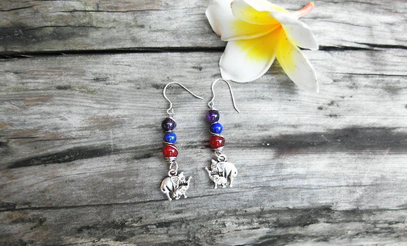 Suddenly "Earrings" gorgeous elephant - elephant conservation // refused to ride the elephant (one pair) - Earrings & Clip-ons - Gemstone Multicolor