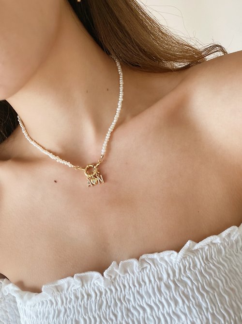 The Little Mermaid Jewellery Initial Love Lock Pearl Choker