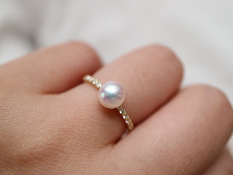 Akoya pearl ring with diamonds, 18k gold, natural diamond ring, 6.5mm, 18k gold, drilled ring, pearl ring - General Rings - Pearl White