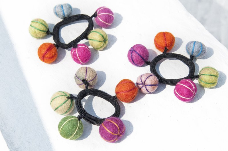 Birthday Gift Handmade Wool Felt Hair Accessories Rainbow Hair Bundle Wool Felt Ball Hair Tie-Macaron Embroidery - เครื่องประดับผม - ขนแกะ หลากหลายสี