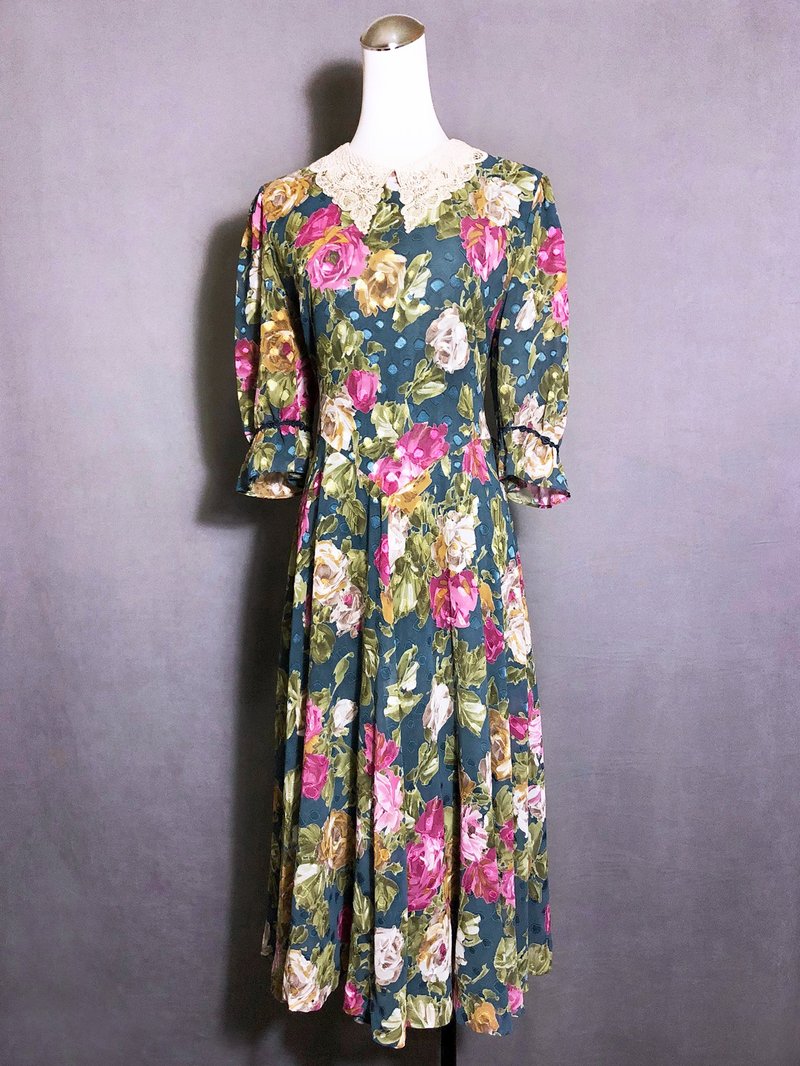 花朵刺繡領片輕古董洋裝/ 國外帶回 VINTAGE - 洋裝/連身裙 - 聚酯纖維 多色