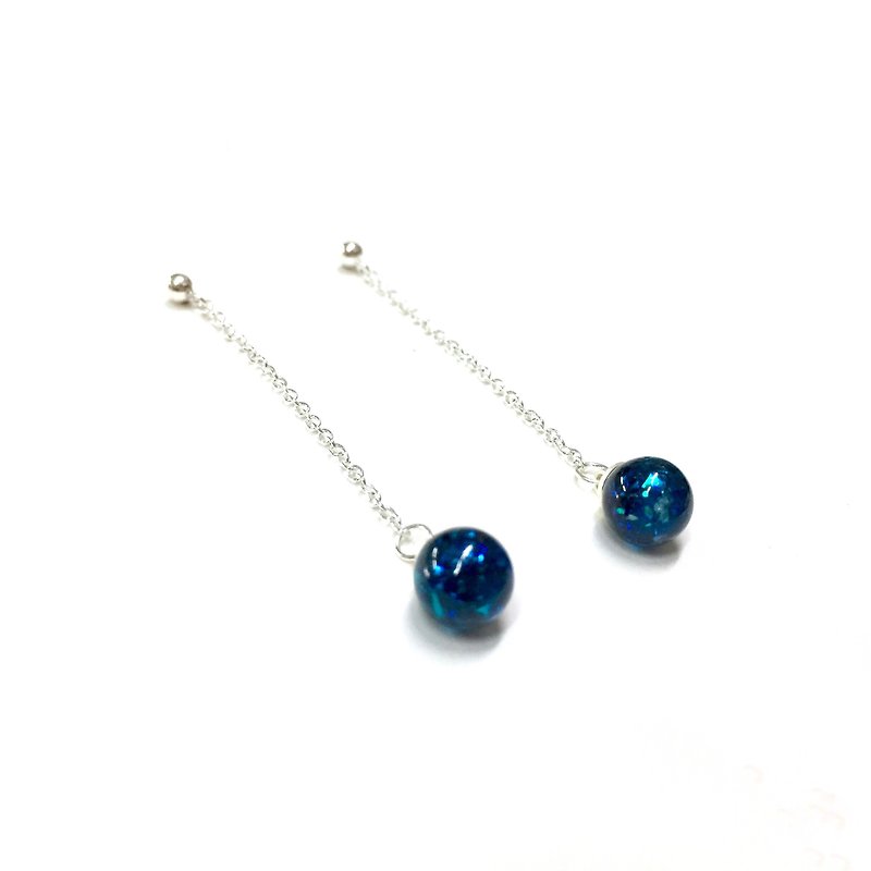 [Ruosang] [Twilight] Star screen. Japanese resin Gemstone. Small face effect. s925 sterling silver stud earrings. Long chain earrings. Simple style. Earrings/Earrings/ Clip-On - ต่างหู - วัสดุอื่นๆ สีน้ำเงิน
