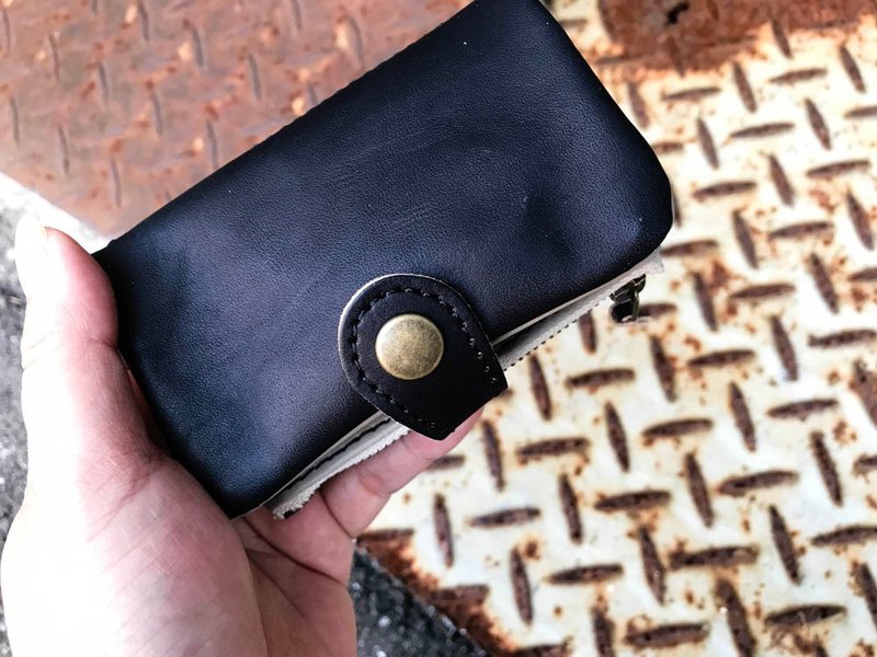 POCKET　彼に持ってほしいスマートなモノトーン　ポケットプランプキーケース　小銭入れにも　PPK-KHK-K - 鑰匙圈/鑰匙包 - 真皮 黑色