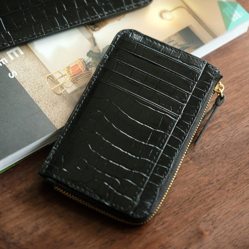 L-Zippy Card holder wallet / coin purse  (ฺBlack-Croco EMB) - กระเป๋าสตางค์ - หนังแท้ สีดำ