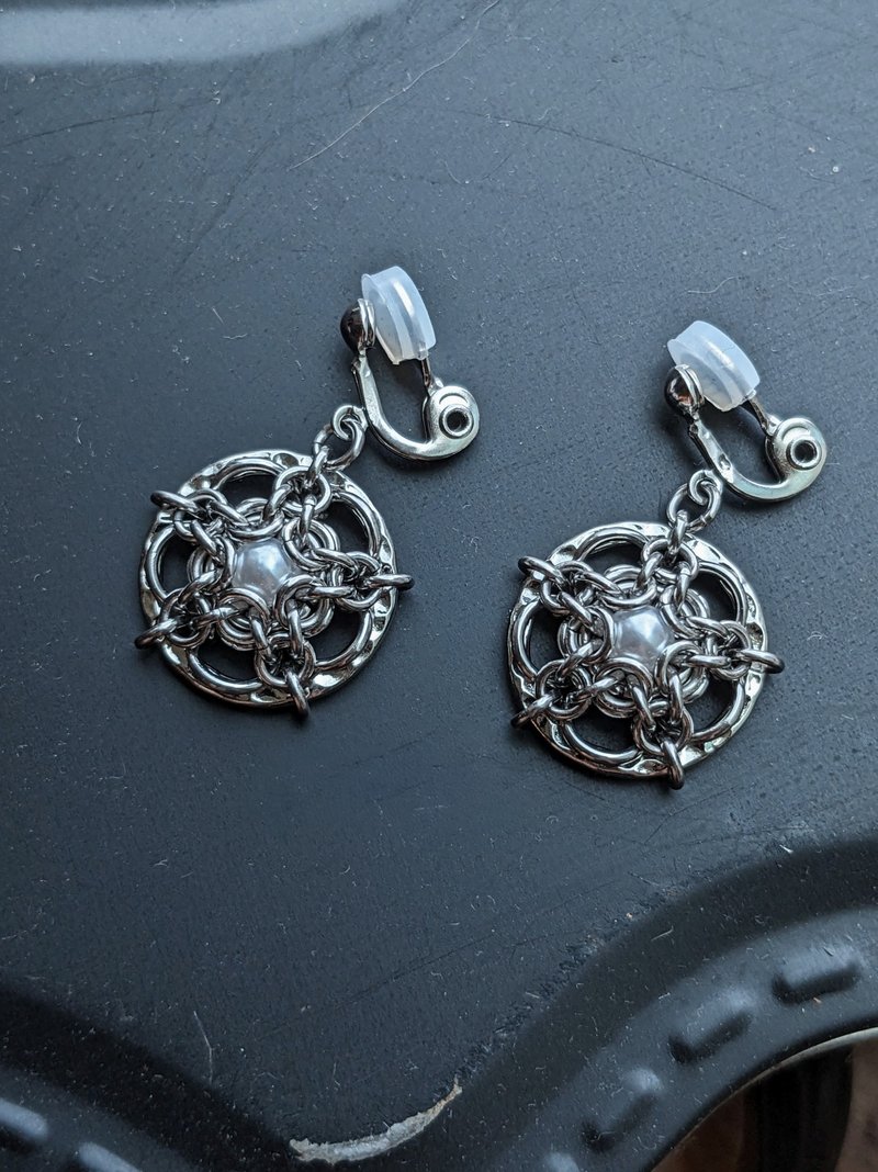 Star Flower Reflection Stainless Steel Earrings - Earrings & Clip-ons - Stainless Steel Silver