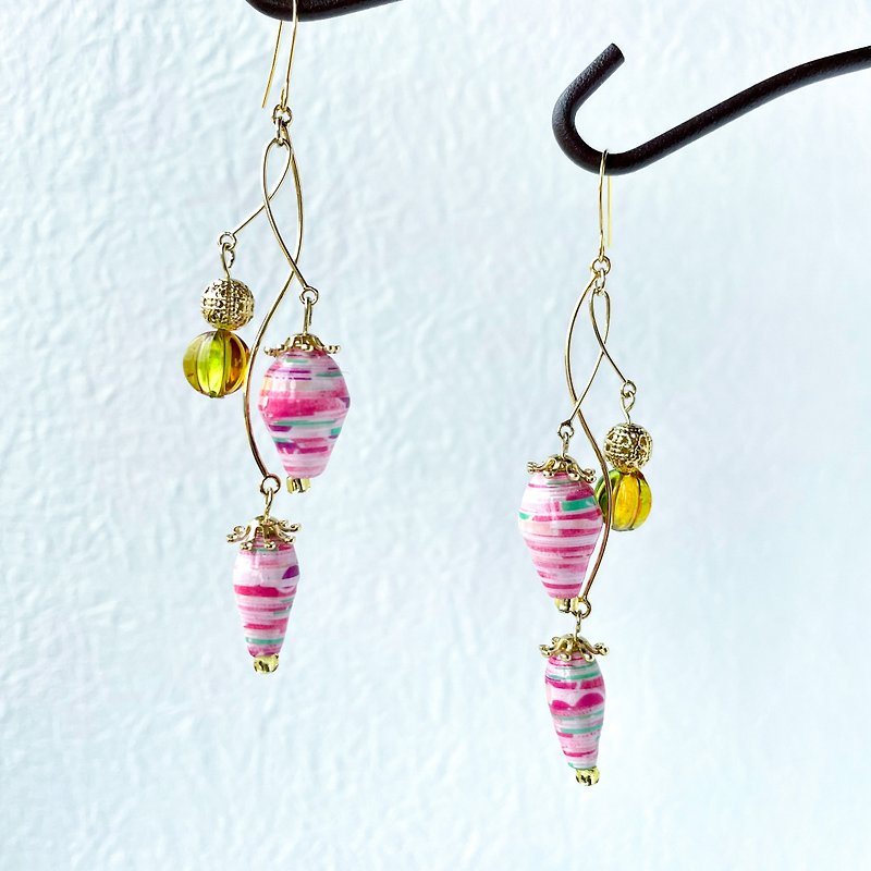Cherry blossom Clip-On paper beads paper beads Japanese paper surgical Stainless Steel - Earrings & Clip-ons - Paper Pink