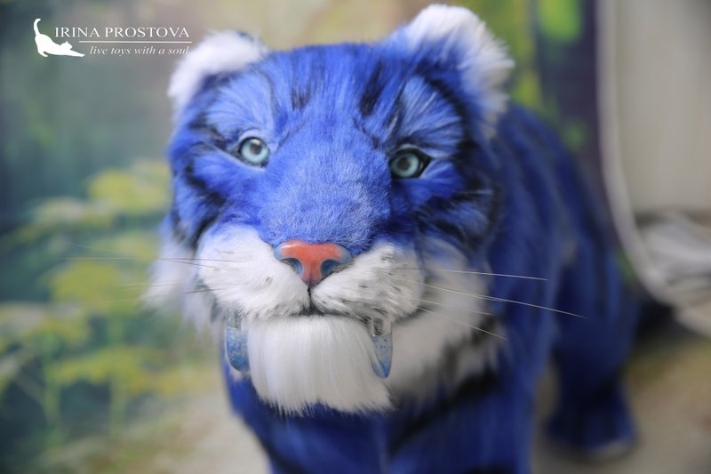 Saber tooth tiger, realistic toy - 公仔/玩偶 - 其他材質 藍色