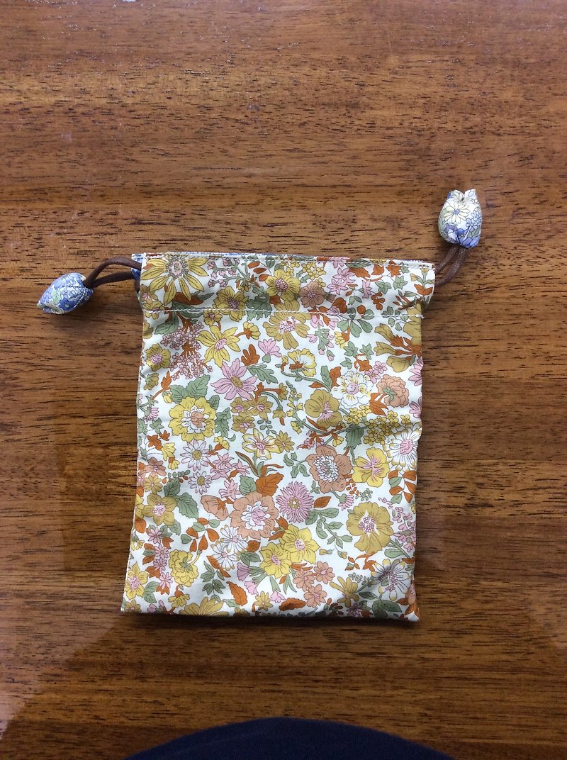 Simple broken bouquet pocket - Toiletry Bags & Pouches - Cotton & Hemp Multicolor